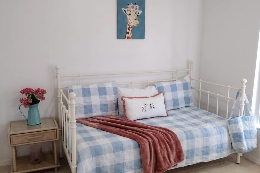 Home From Home 5 Bedroom Villa ダベンポート エクステリア 写真
