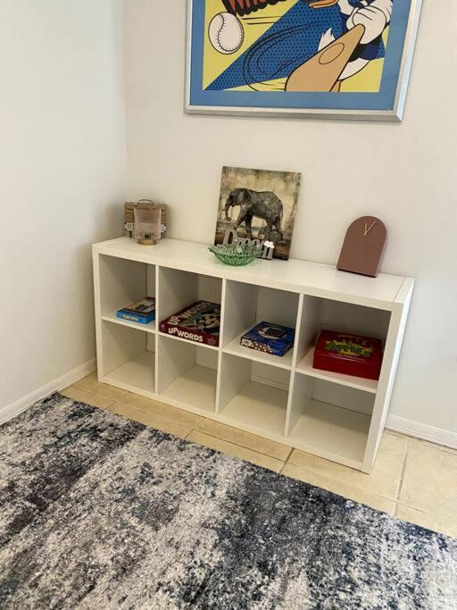 Home From Home 5 Bedroom Villa ダベンポート エクステリア 写真