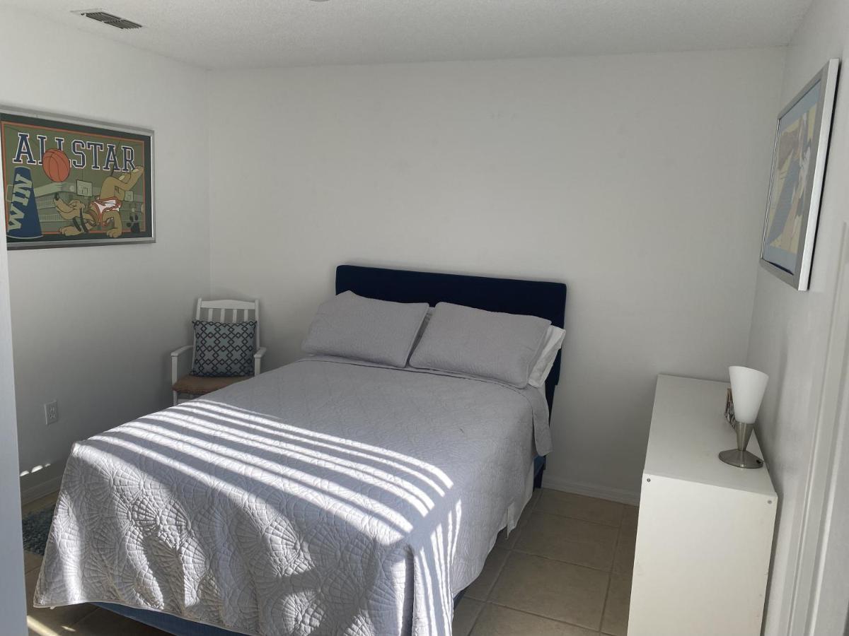 Home From Home 5 Bedroom Villa ダベンポート エクステリア 写真